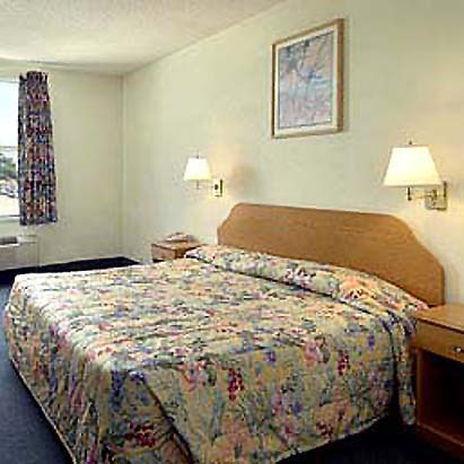 Travel Inn 윈터헤이븐 객실 사진